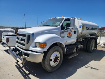 Gallery Thumbnail - Detail Photo - 2012 Ford F-750 | image 0