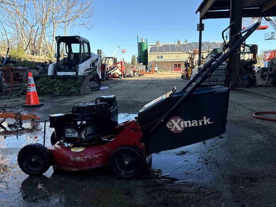 2016 Exmark Commercial 21 Lawn And Landscape | Guy Rents, Inc. DBA ...