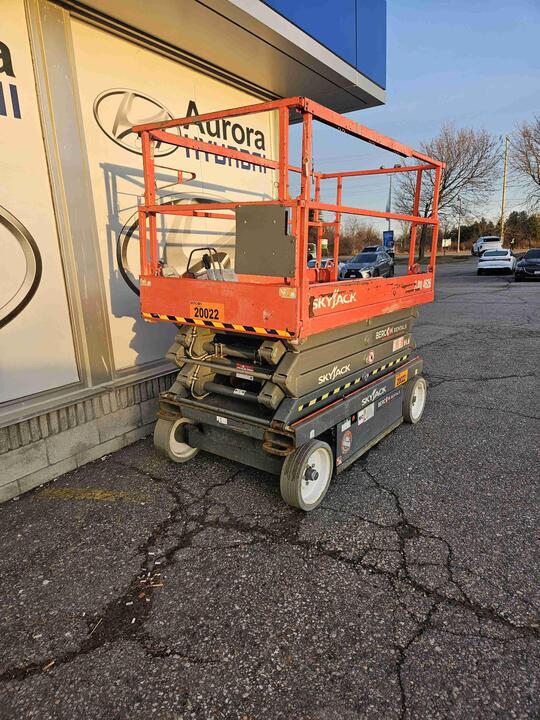 2017 Skyjack SJIII 3220 | Bercon Rentals