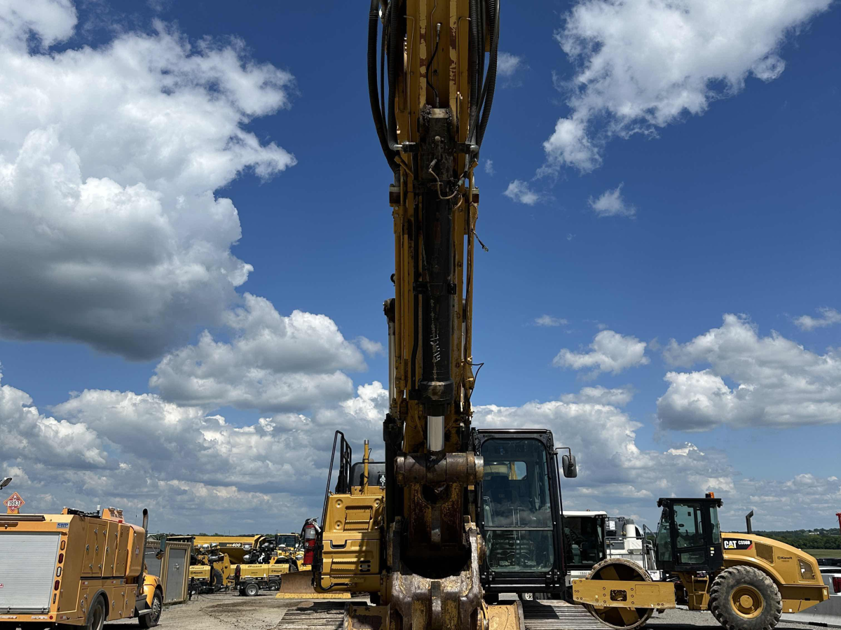 Subcategory - 100,000+ Lb Excavators | image 5