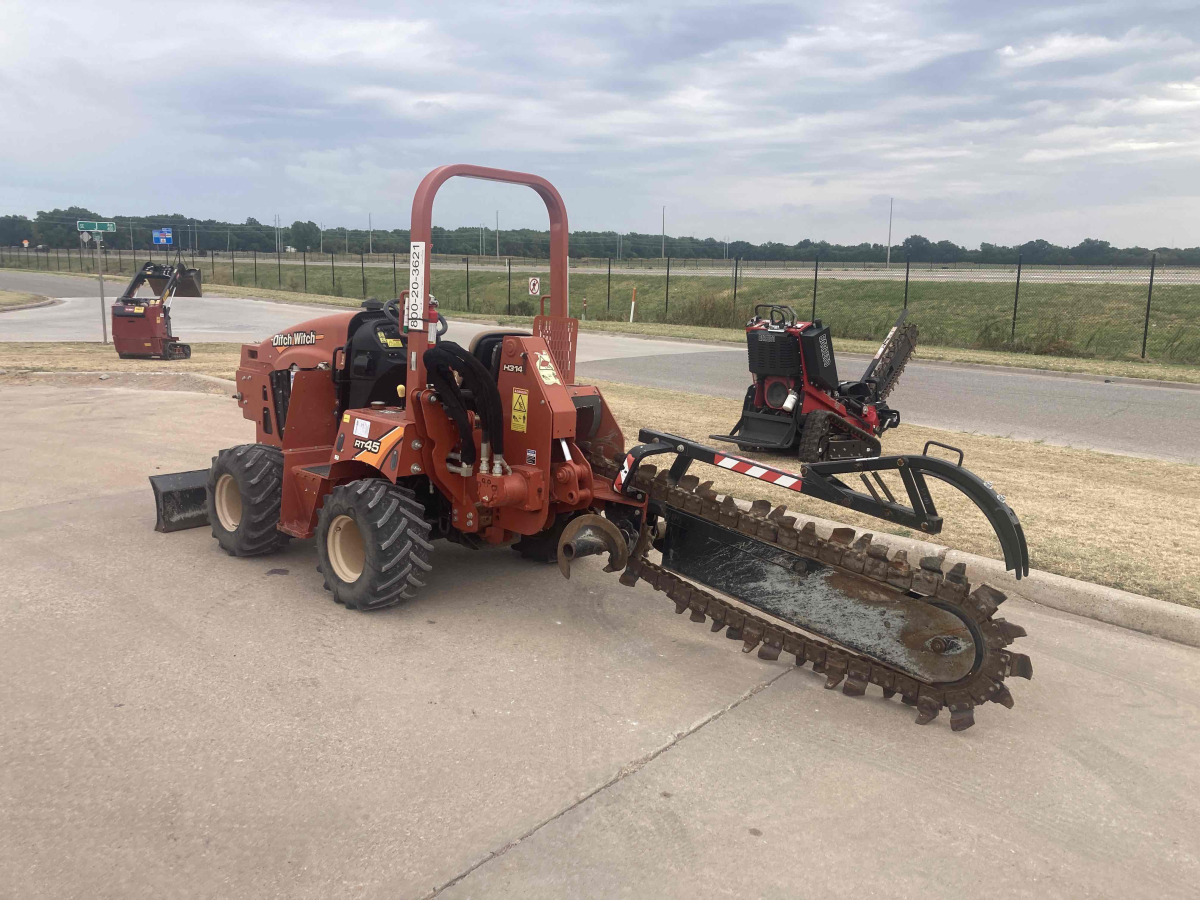 Detail Photo - 2018 Ditch Witch RT45 | image 4