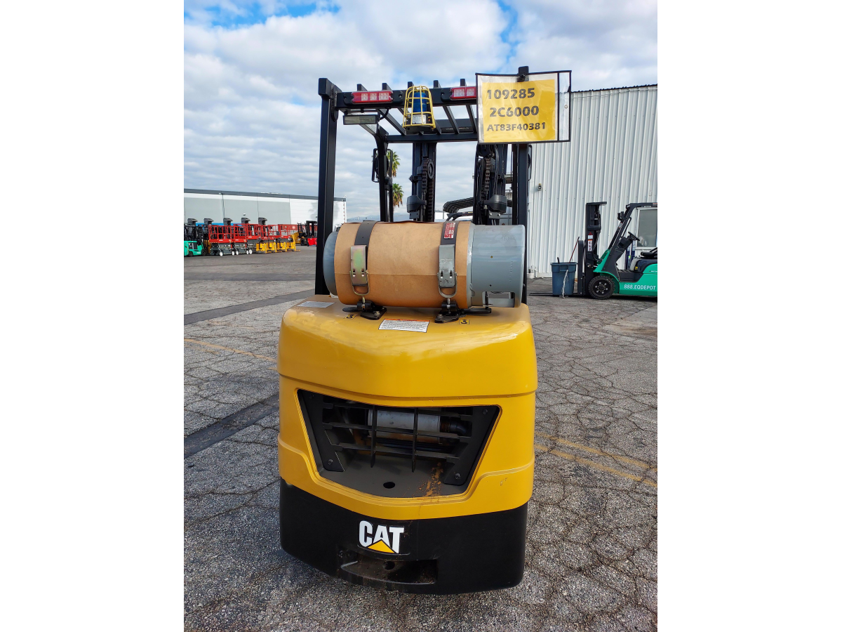 Subcategory - 0-19,999 Lb Cushion Tire Forklift Trucks | image 1