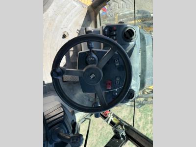 Gallery Thumbnail - Subcategory - 70+ HP Backhoe Loaders | image 15