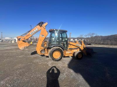 Gallery Thumbnail - Subcategory - 70+ HP Backhoe Loaders | image 1
