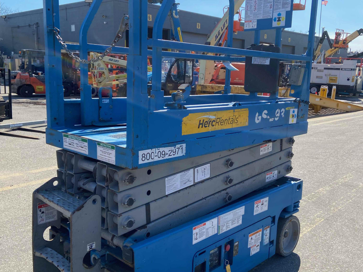 Subcategory - 19+ Ft Electric Scissor Lifts | image 3