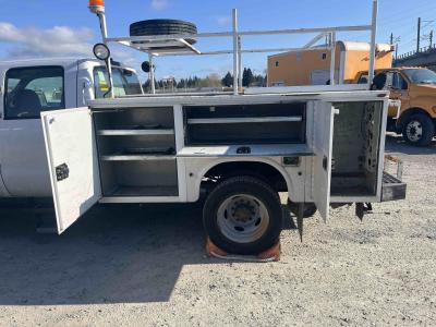 Gallery Thumbnail - Subcategory - Utility Trucks | image 6