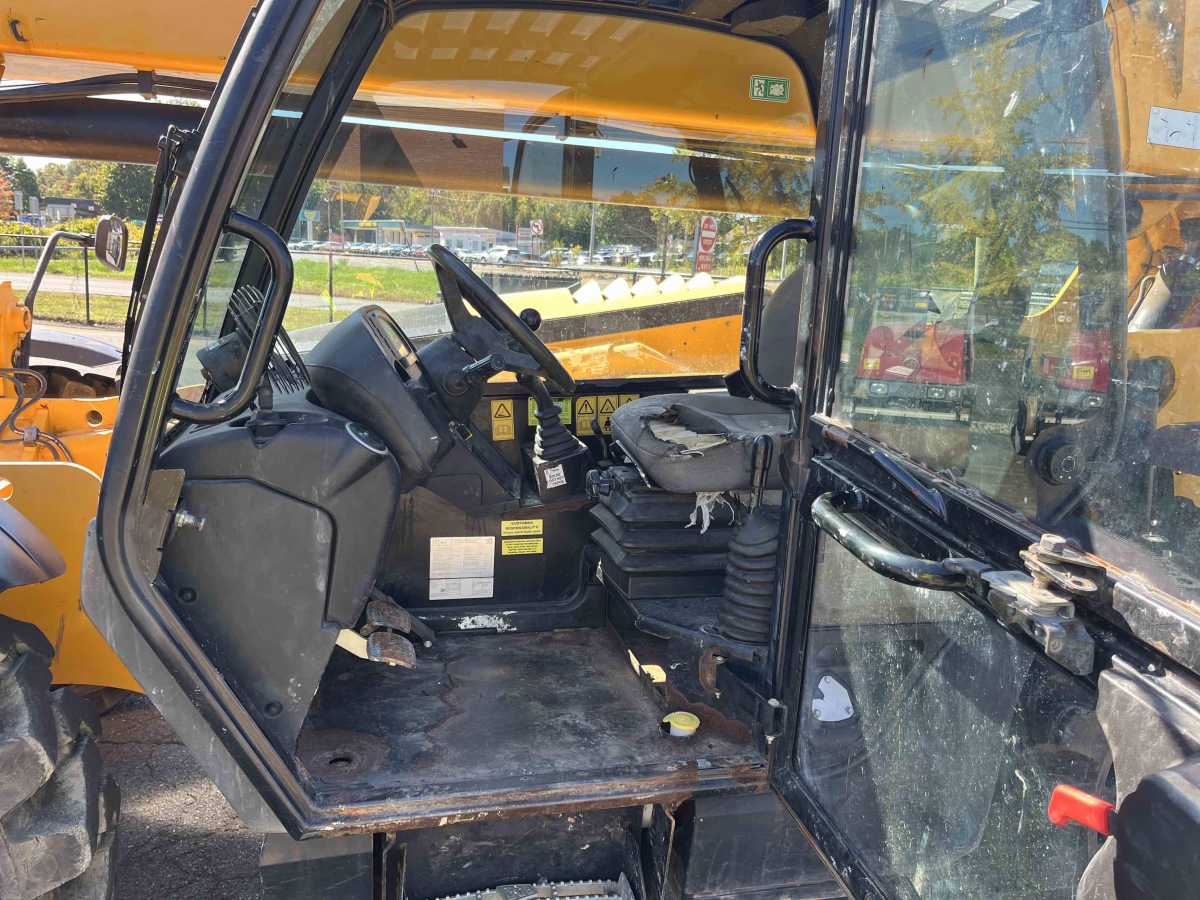 Subcategory - 10,000-10,999 Lb Telehandlers | image 6