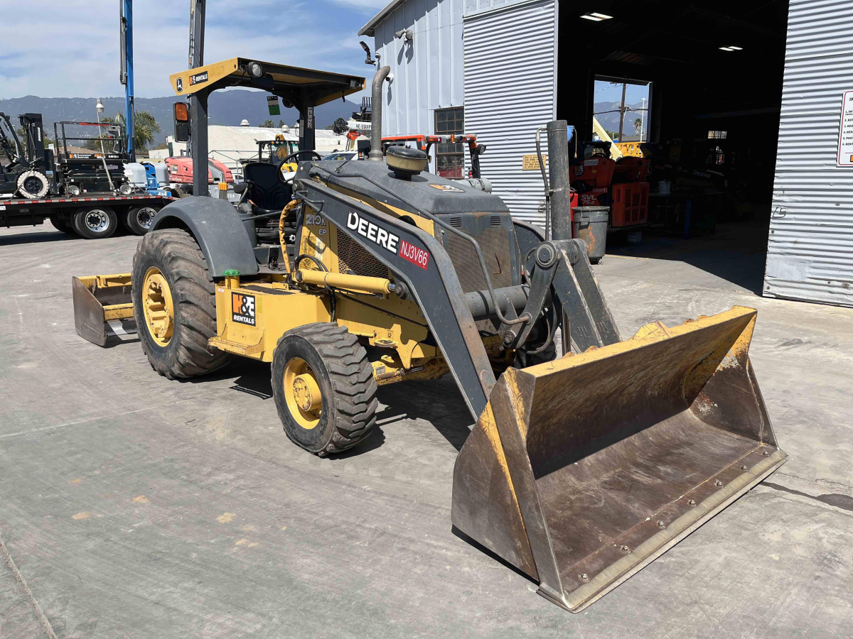 Subcategory - Utility Tractors | image 1