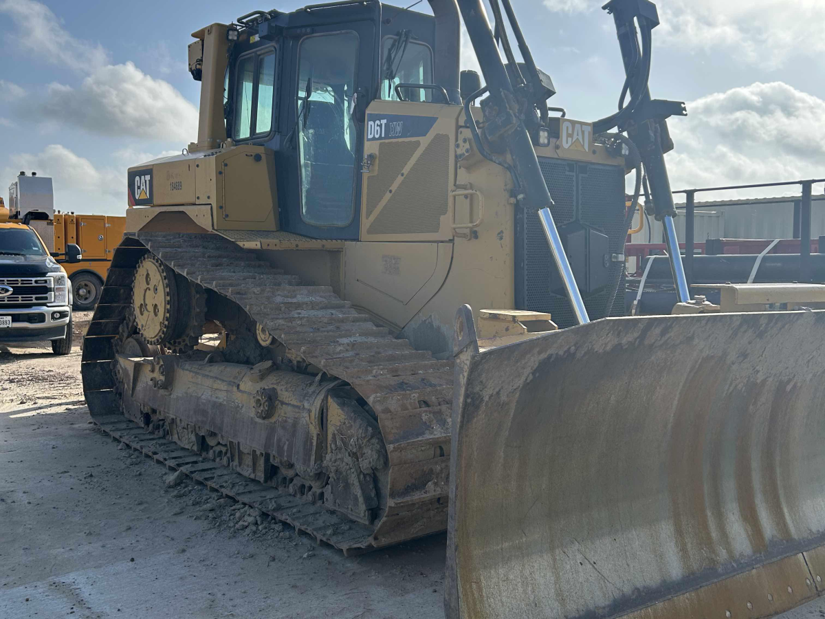 Subcategory - 180-299 HP Crawler Dozers | image 5