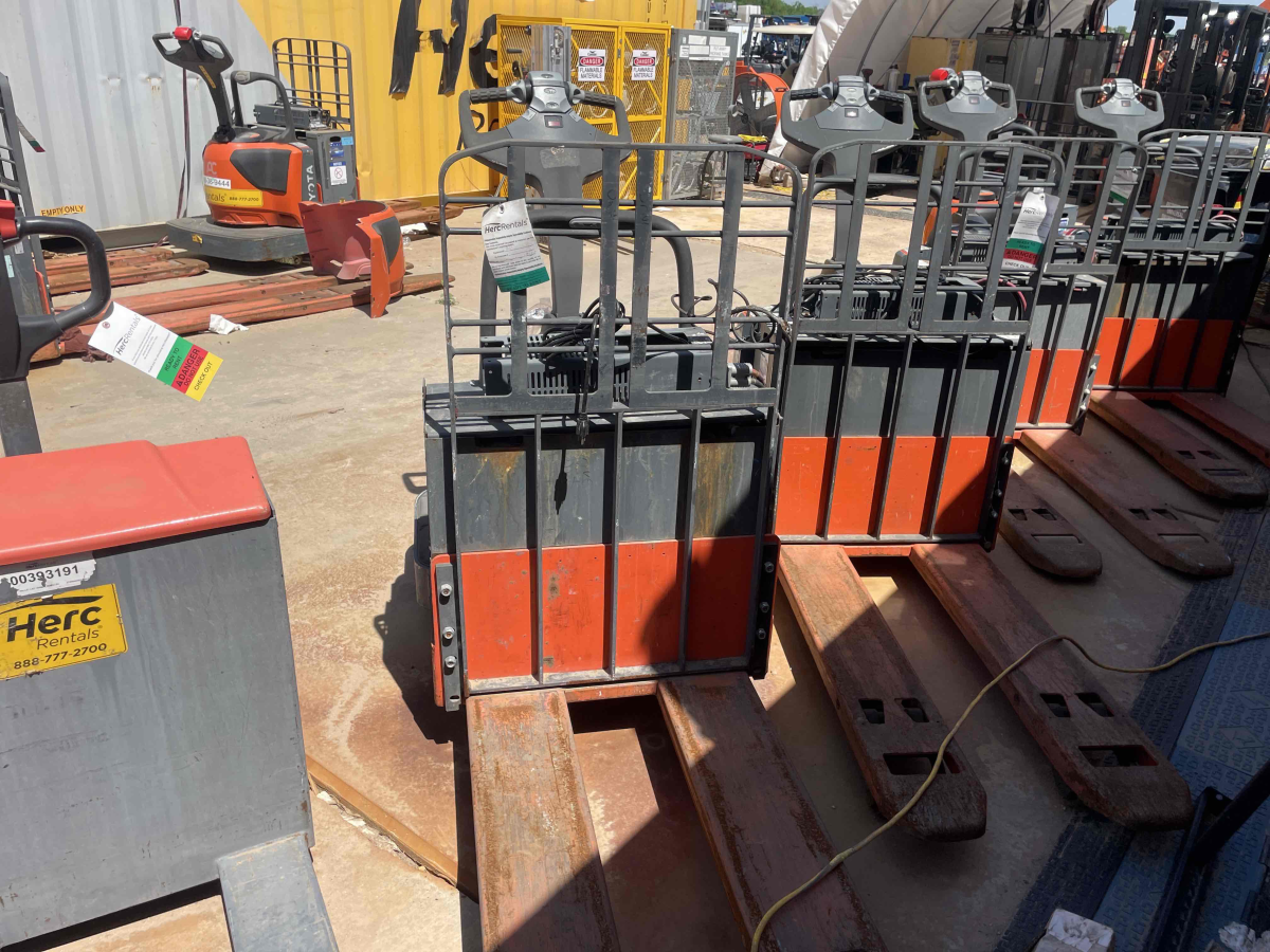Subcategory - Pallet Trucks | image 1