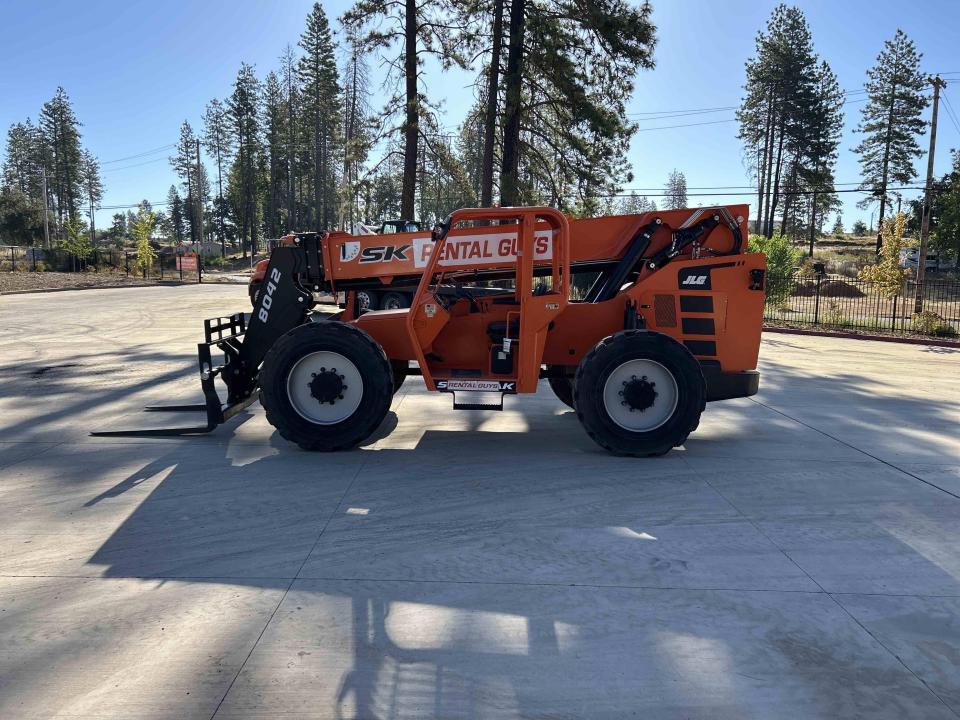 2021 SkyTrak 8042 Telehandlers | Guy Rents, Inc. DBA Rental Guys