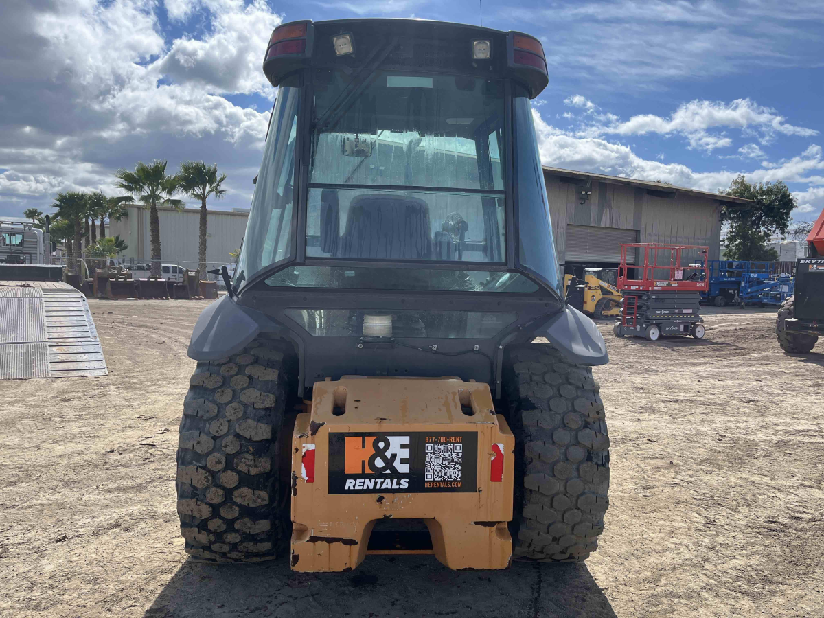 Subcategory - Utility Tractors | image 1
