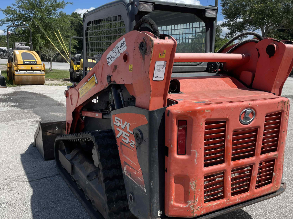 Subcategory - 2,000+ Lb Compact Track Loaders | image 2