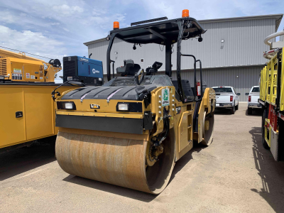 Detail Photo - 2019 Caterpillar CB10