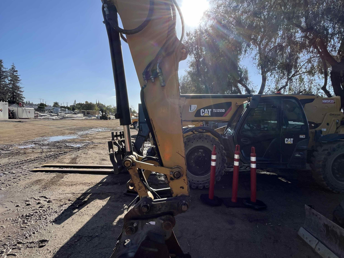 Subcategory - 9,500-24,999 Lb Mini Excavators | image 2