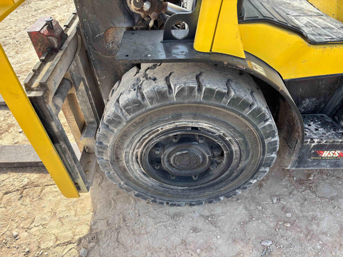 Subcategory - 0-19,999 Lb Pneumatic Tire Forklift Trucks | image 21