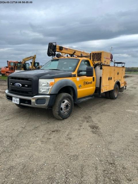 Detail Photo - 2011 Ford F-550 | image 13