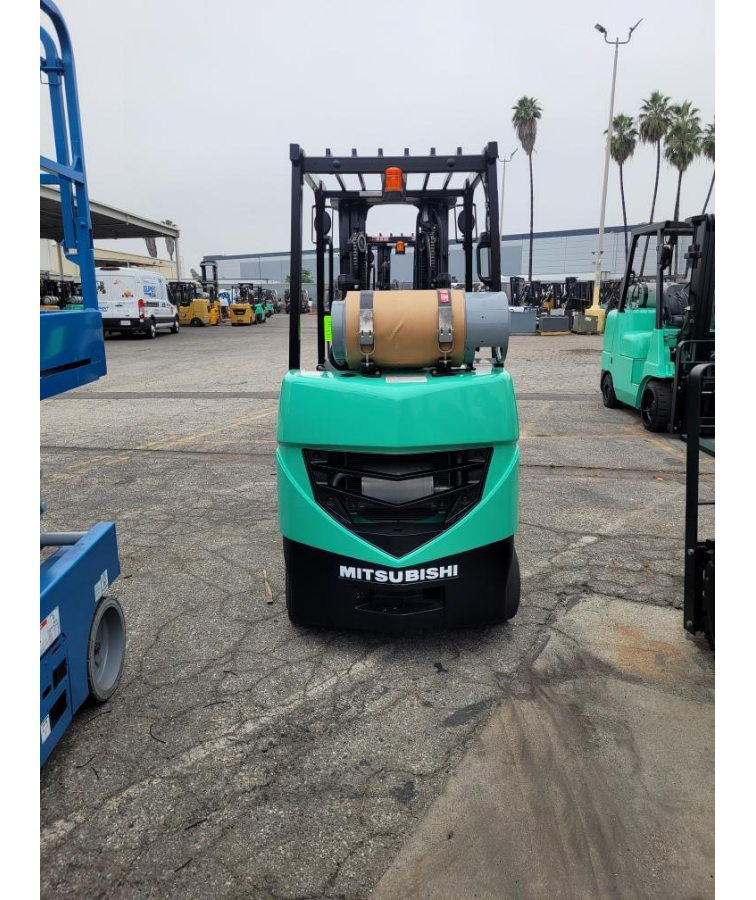 Subcategory - 0-19,999 Lb Cushion Tire Forklift Trucks | image 3