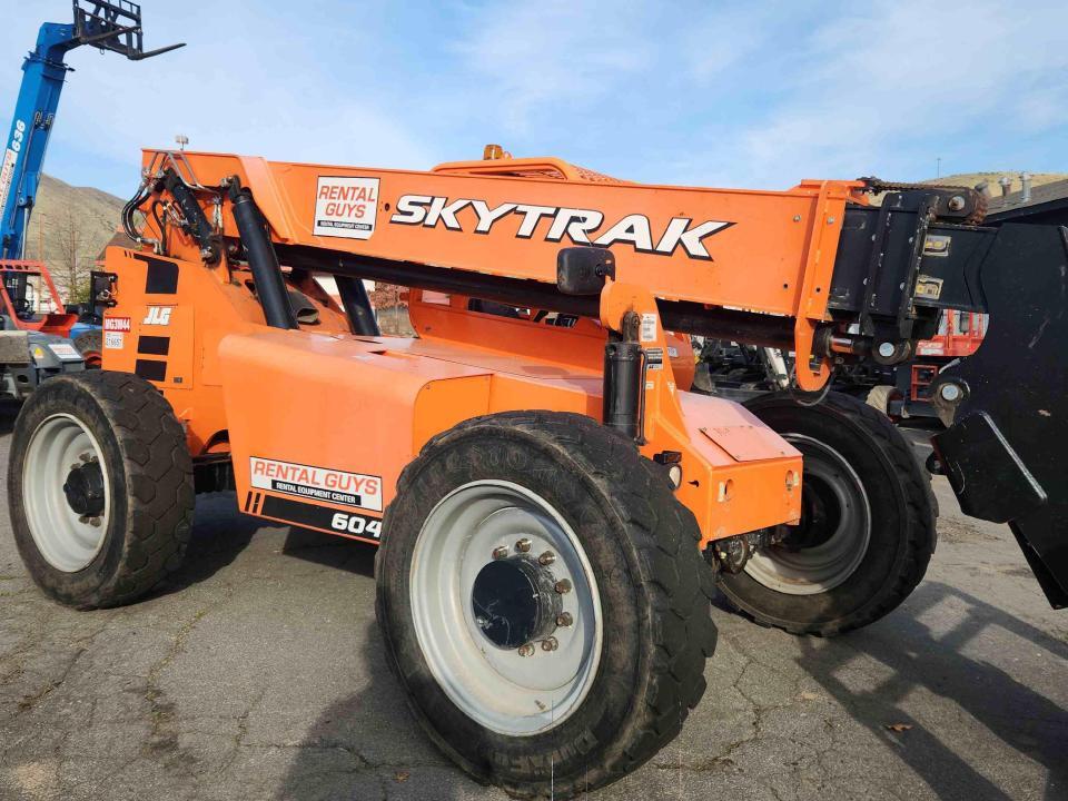 2018 SkyTrak 6042 Telehandlers | Guy Rents, Inc. DBA Rental Guys