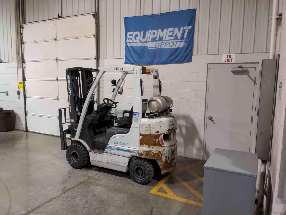 Subcategory - 0-19,999 Lb Pneumatic Tire Forklift Trucks | image 2