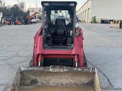 Gallery Thumbnail - Subcategory - 2,000+ Lb Compact Track Loaders | image 4