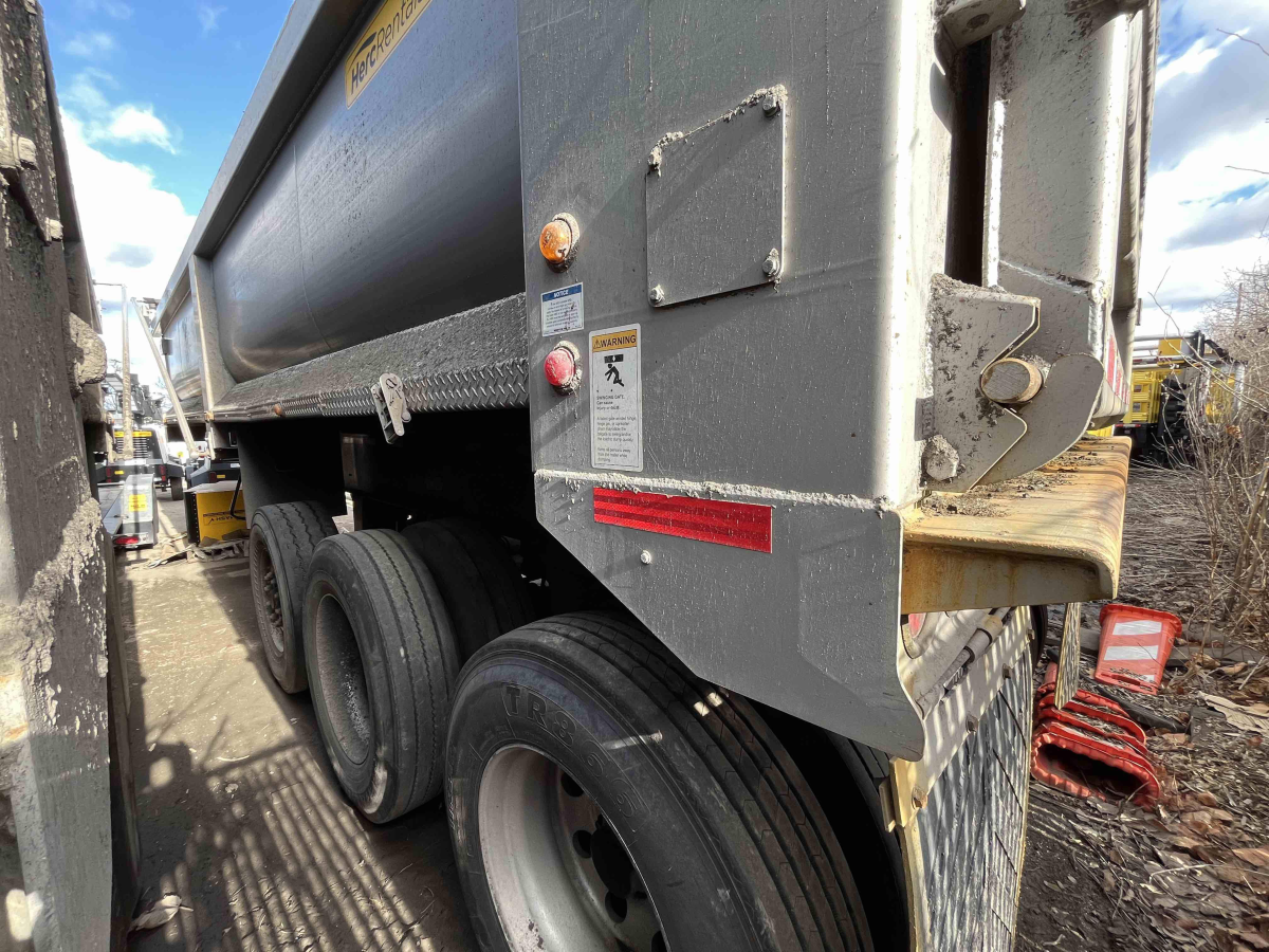Subcategory - End And Side Dump Trailers | image 0
