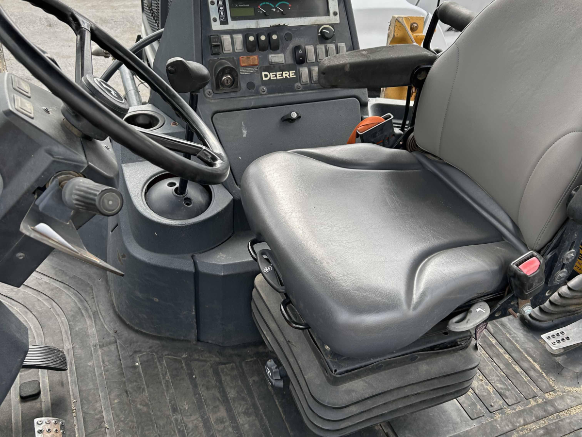 Subcategory - 0-69 HP Backhoe Loaders | image 3