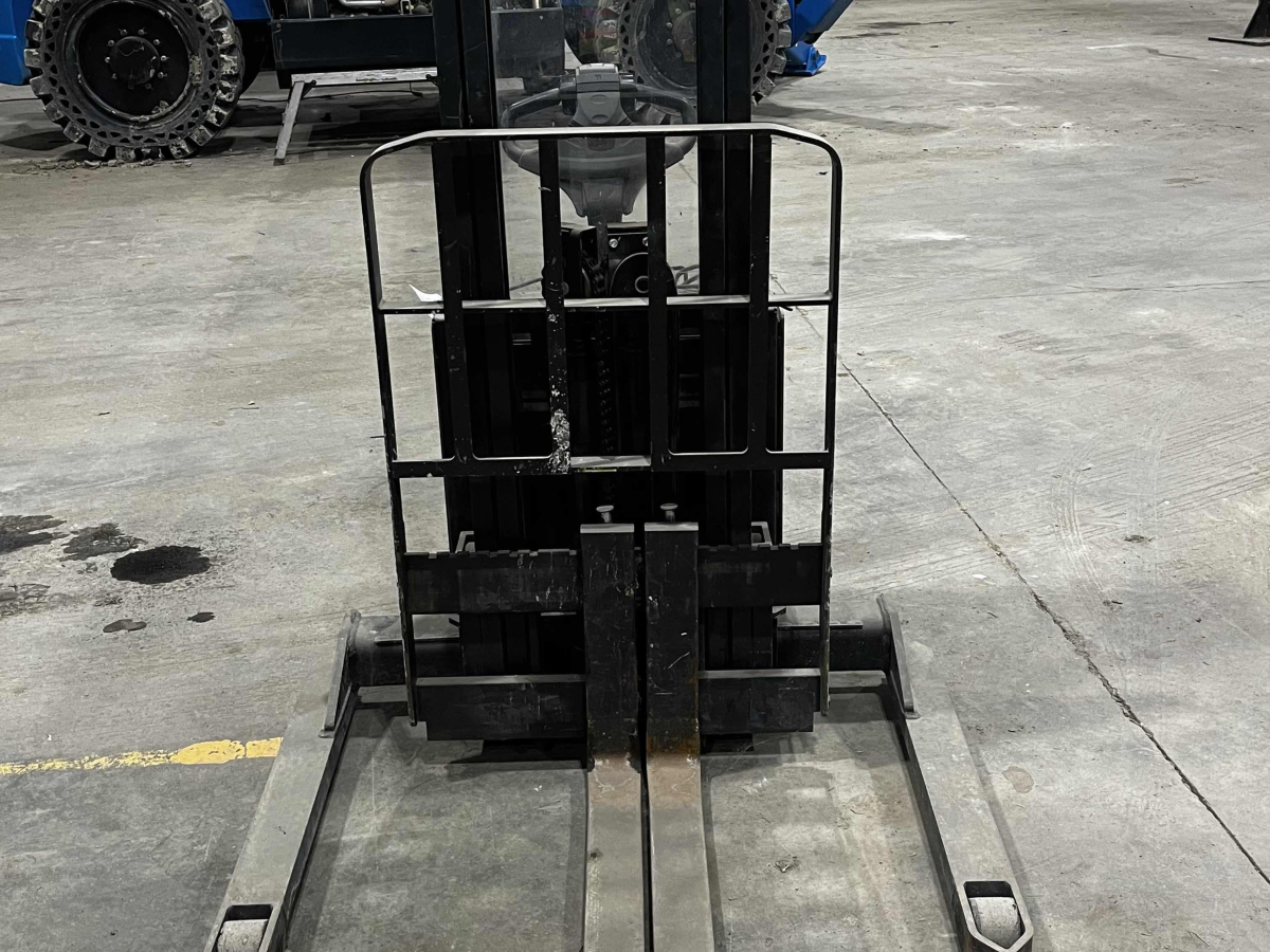 Subcategory - Walk-Behind Electric Stackers | image 4