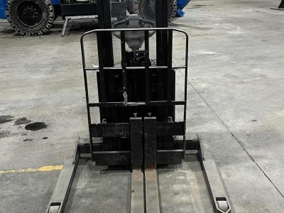 Gallery Thumbnail - Subcategory - Walk-Behind Electric Stackers | image 4