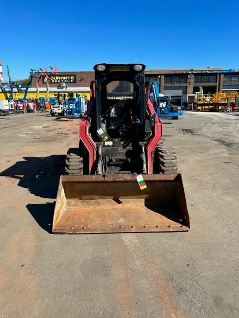 Subcategory - 1,100-2,999 Lb Skid Steer Loaders | image 3