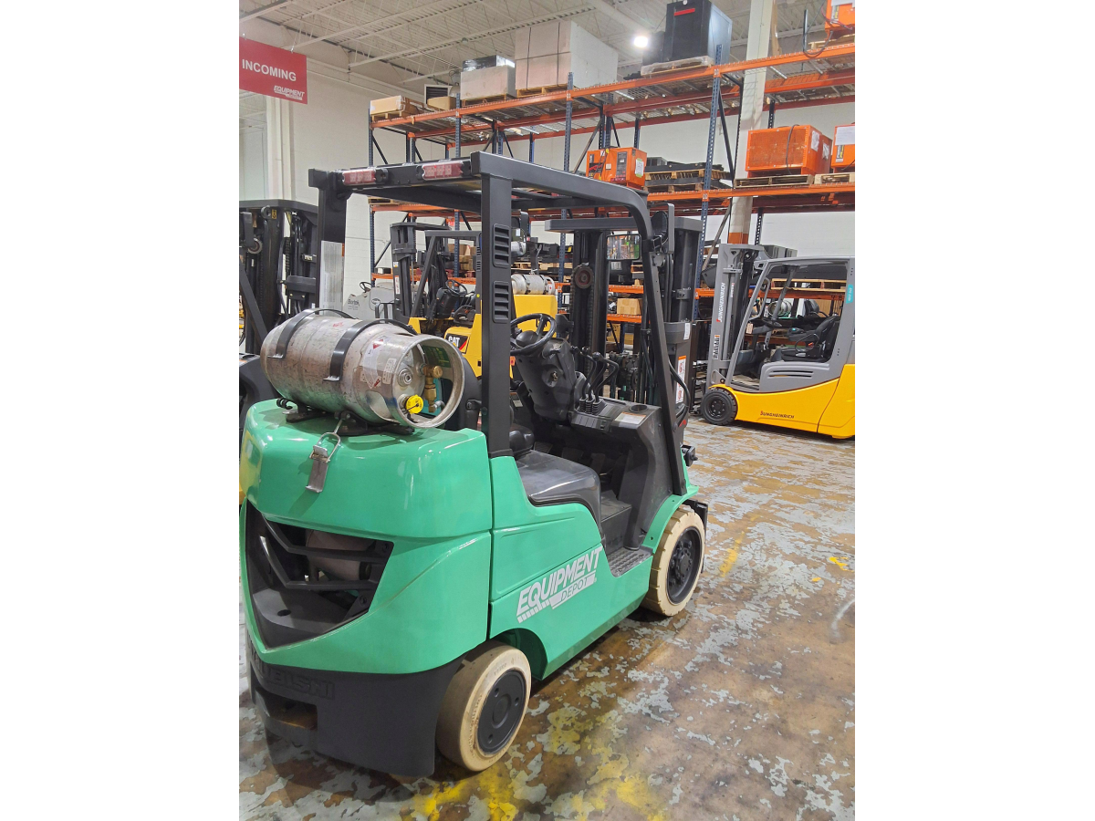Subcategory - 0-19,999 Lb Cushion Tire Forklift Trucks | image 3