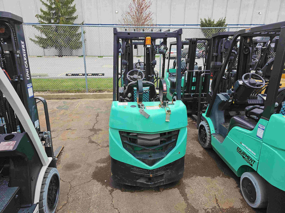 Subcategory - 0-19,999 Lb Cushion Tire Forklift Trucks | image 2