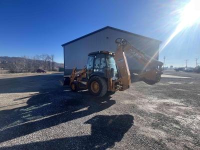 Gallery Thumbnail - Subcategory - 70+ HP Backhoe Loaders | image 2