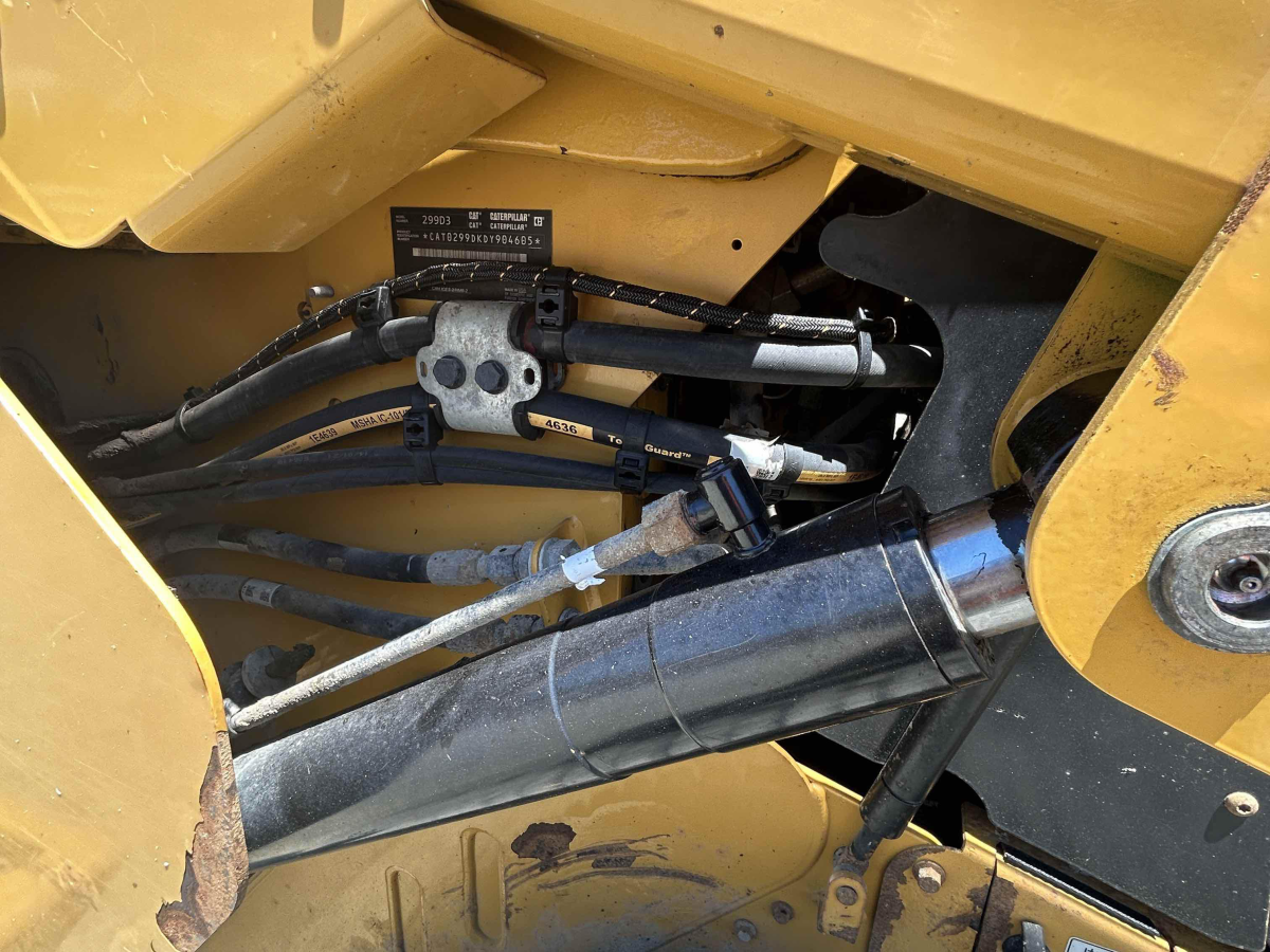 Detail Photo - 2021 Caterpillar 299D3 | image 16