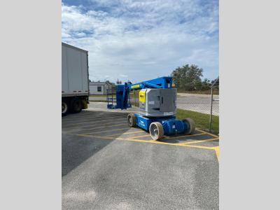 Gallery Thumbnail - Subcategory - 0-39 Ft Electric Articulating Booms | image 1