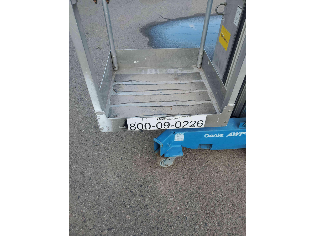 Subcategory - Push Around Mast Lifts | image 4