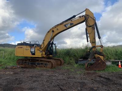 Gallery Thumbnail - Subcategory - 100,000+ Lb Excavators | image 0