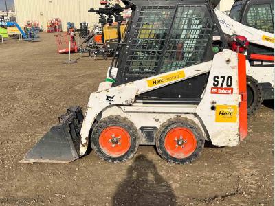 Gallery Thumbnail - Subcategory - 0-1,099 Lb Skid Steer Loaders | image 0