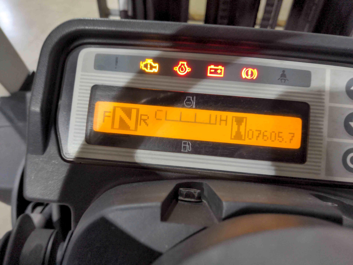 Subcategory - 0-19,999 Lb Pneumatic Tire Forklift Trucks | image 8