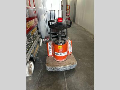 Gallery Thumbnail - Subcategory - Pallet Trucks | image 2
