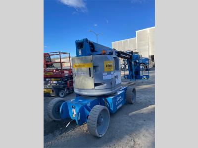 Gallery Thumbnail - Subcategory - 0-39 Ft Electric Articulating Booms | image 4