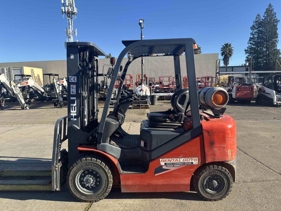 2022 Heli CPYD25 Forklift Trucks | Guy Rents, Inc. DBA Rental Guys