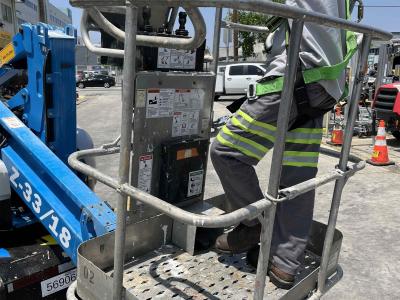 Gallery Thumbnail - Subcategory - 0-39 Ft Electric Articulating Booms | image 2