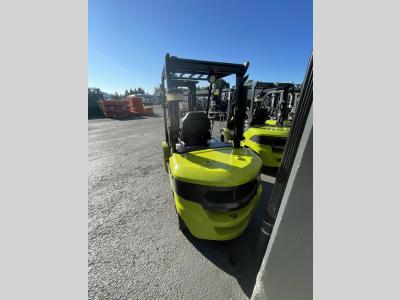 Gallery Thumbnail - Subcategory - 0-19,999 Lb Pneumatic Tire Forklift Trucks | image 3