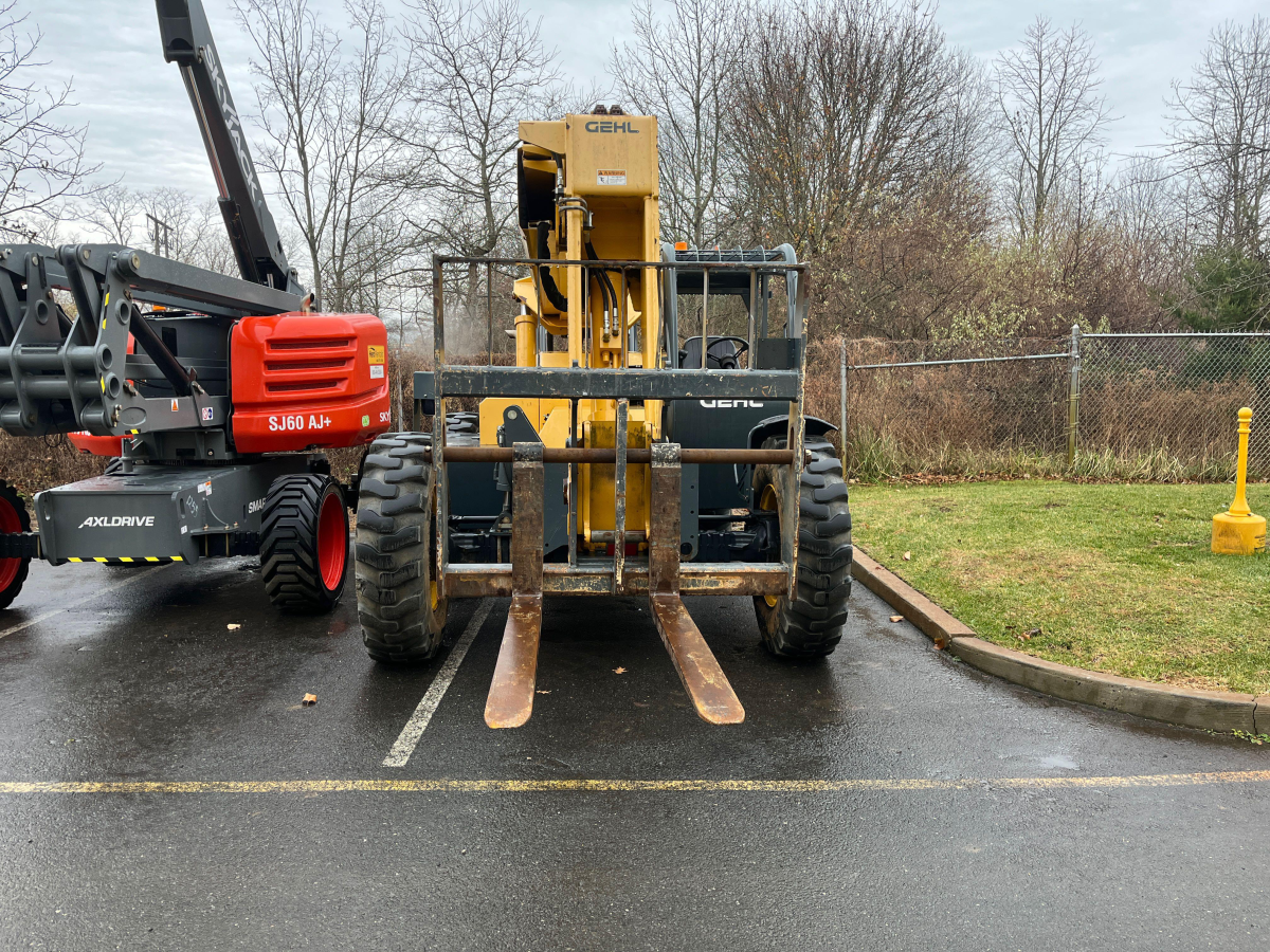 Subcategory - 0-6,999 Lb Telehandlers | image 4
