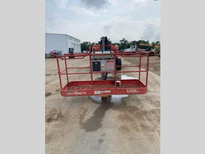 Gallery Thumbnail - Subcategory - 50-79 Ft Articulating Booms | image 3