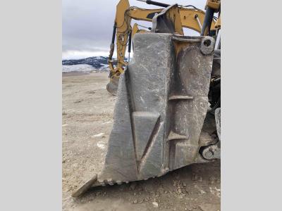 Gallery Thumbnail - Subcategory - 300+ HP Crawler Dozers | image 16