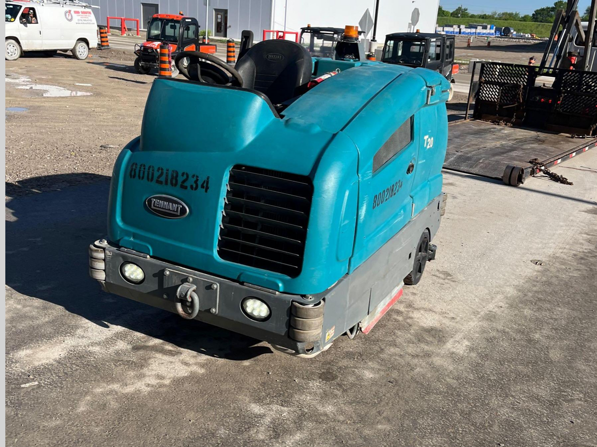 Subcategory - Ride-On Sweepers And Brooms | image 0