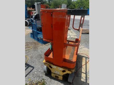 Gallery Thumbnail - Subcategory - Self-Propelled Mast Lifts | image 1