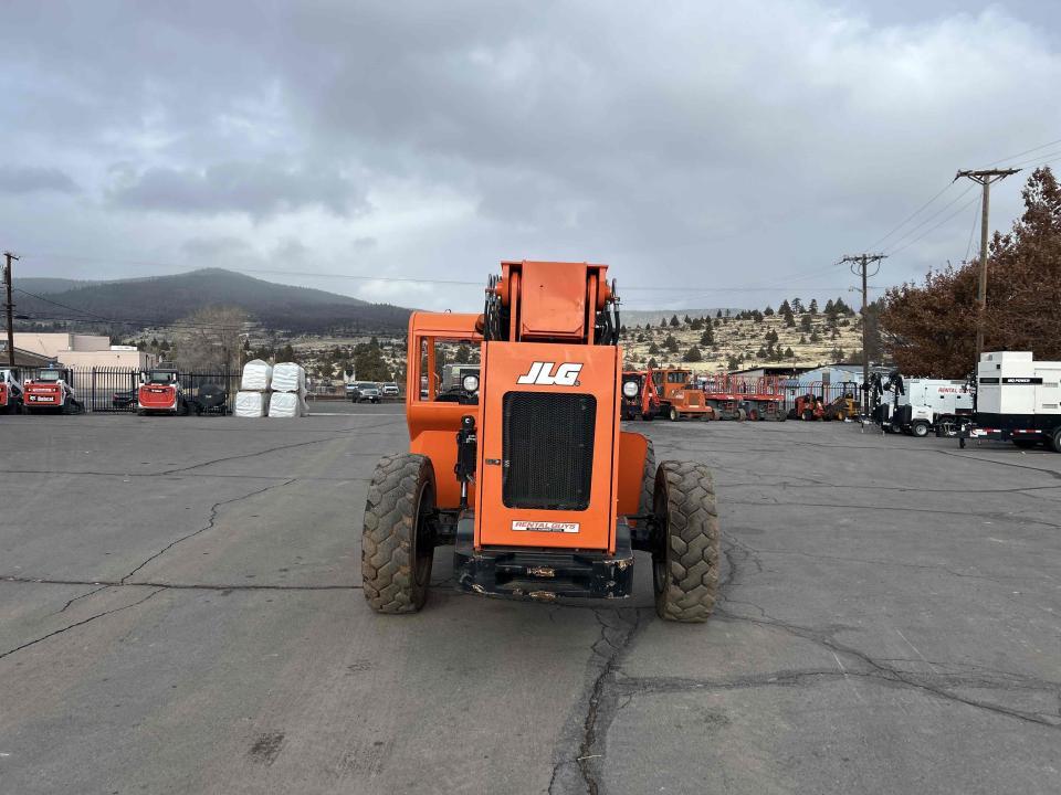 2019 SkyTrak 8042 Telehandlers | Guy Rents, Inc. DBA Rental Guys
